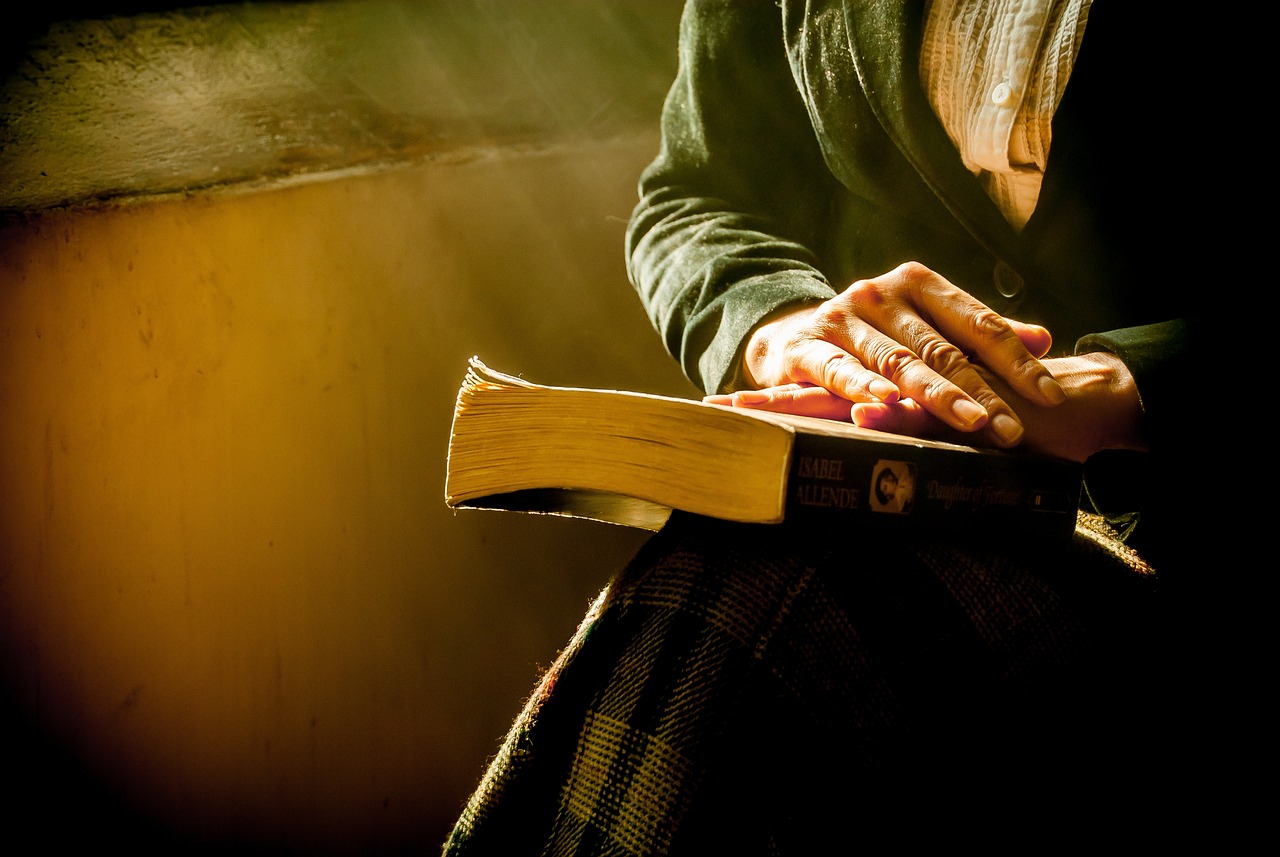 AI Illuminates Ancient Authorship